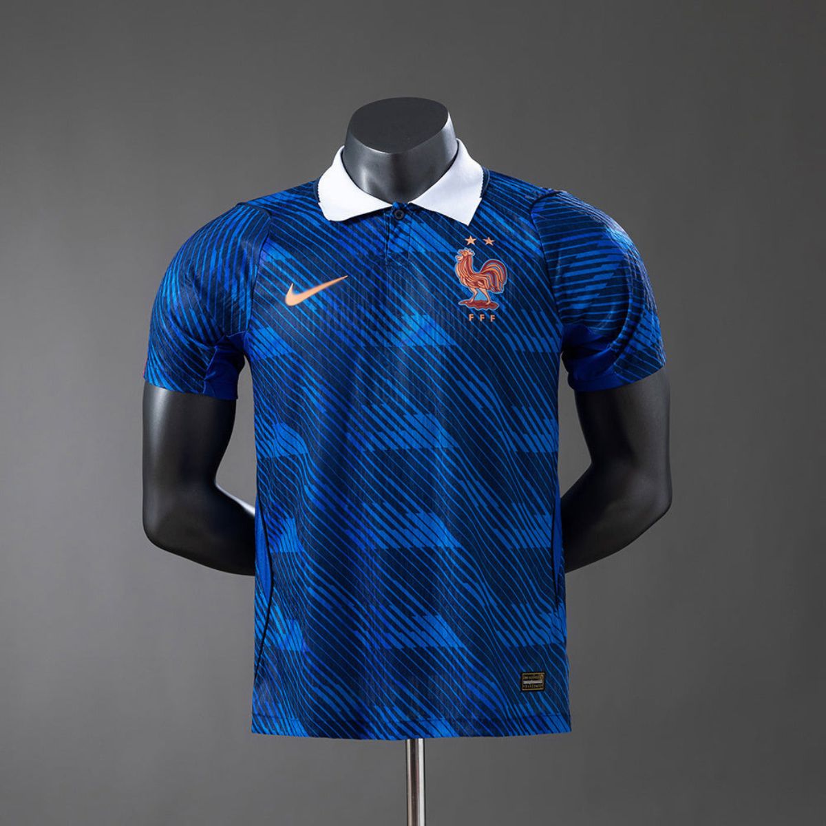 França 2026 Camisa de Futebol Azul Jogador