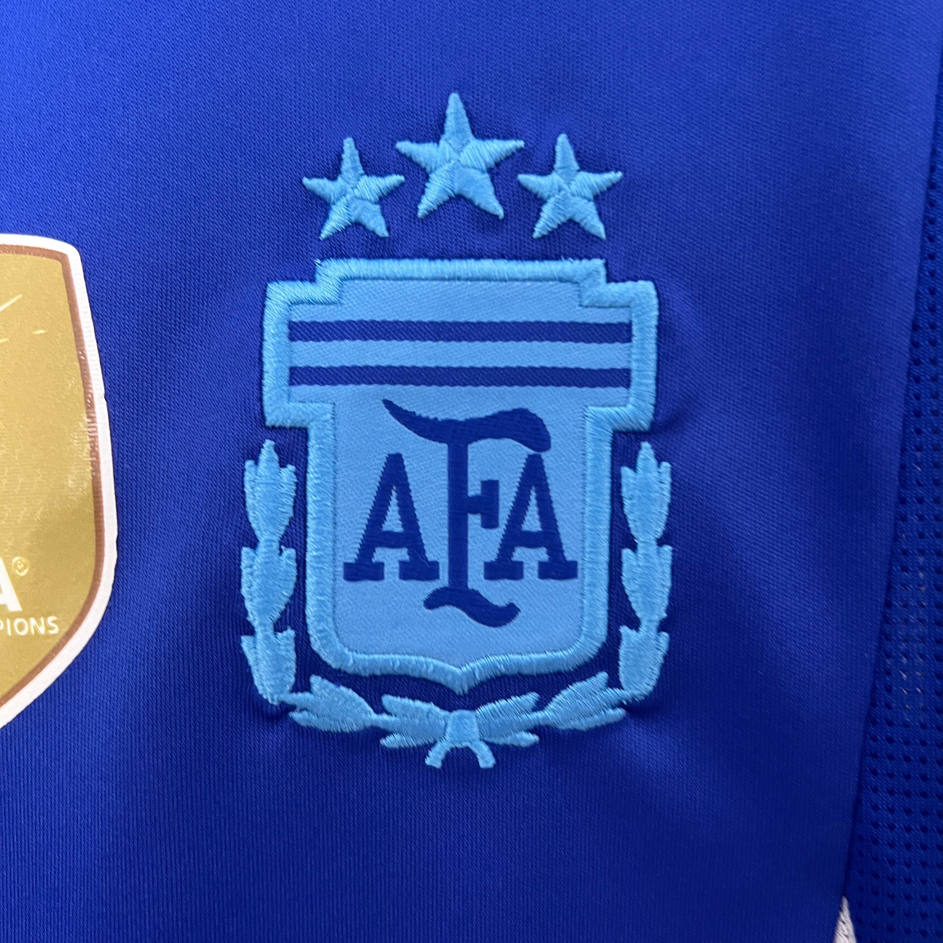Argentina Reserva Conjunto Infantil 2024 - Patch Fifa Campeões do Mundo 2022
