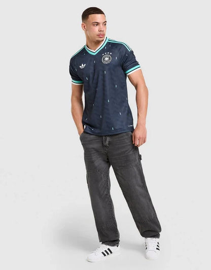 Alemanha 26/27 II Reserva Camisa de Futebol - Versão Torcedor